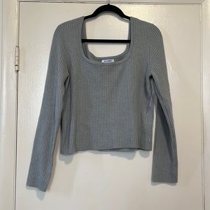 Old Navy gray sweater